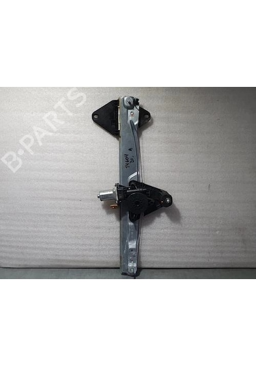 Dacia Sandero Iıı Sol Ön Kapı Cam Krikosu Ürün Natural Kutu Oem No 807214673r