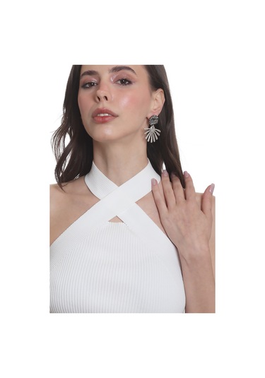 Labalaba Kadın Antik Gümüş& Lak Antrasit Kaplama Çivili Model Güneş Küpe Gümüş - Gri