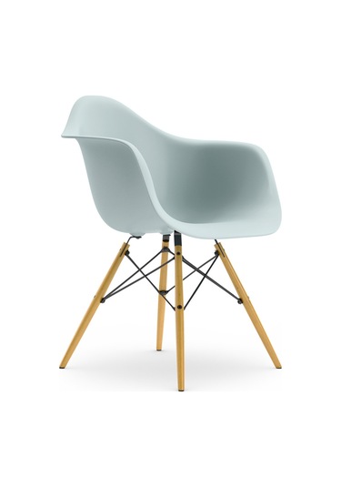 Eames Plastik Koltuk Re Daw, Vitra, Charles & Ray Eames, Geri Dönüştürülmüş Malzeme Buz Grisi
