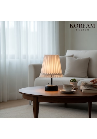 Püsküllü Beyaz Kumaş Modern Pilli Masa & Gece Lambası Çok Renkli