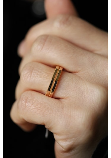 Yenigün Kuyumculuk 14 Ayar Altın 2 Sıra Ajda Yüzük