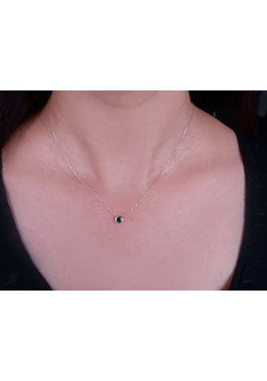 Sirius 0,28 Ct Siyah Pırlantalı Tektaş Yuvarlak Kolye 0815P0059