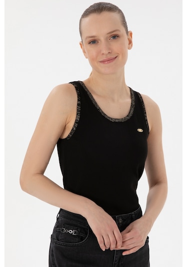 U.S. Polo Assn. Kadın Siyah Bisiklet Yaka Triko Tişört 50306480-VR046