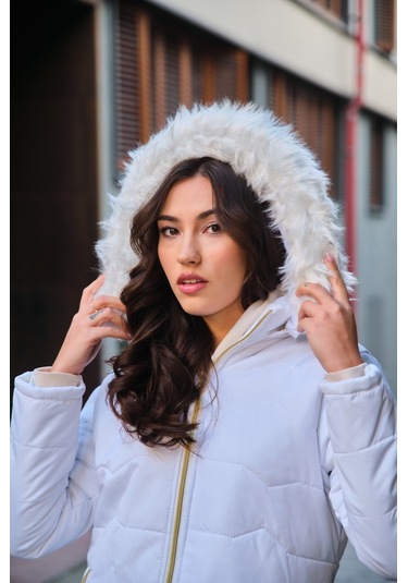 Toridas Günlük Kürklü Şişme Kadın Mont 807beyaze2 001