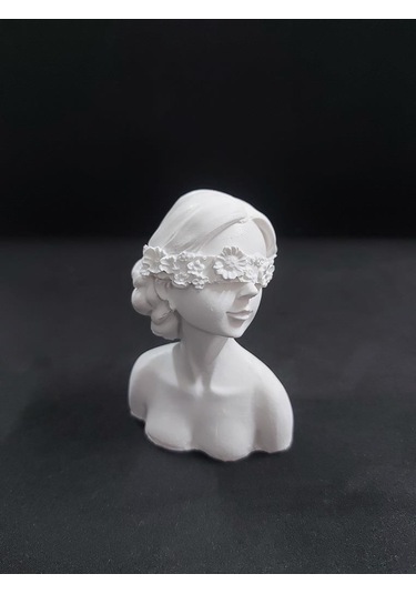 Gözü Çiçekli Kız Büst 9,5x6,5cm