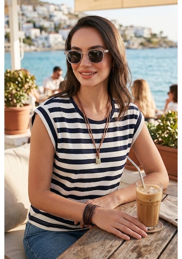 Lela Çizgili Oversize Fit Bisiklet Yaka Bayan T Shirt 5866103 Lacivert