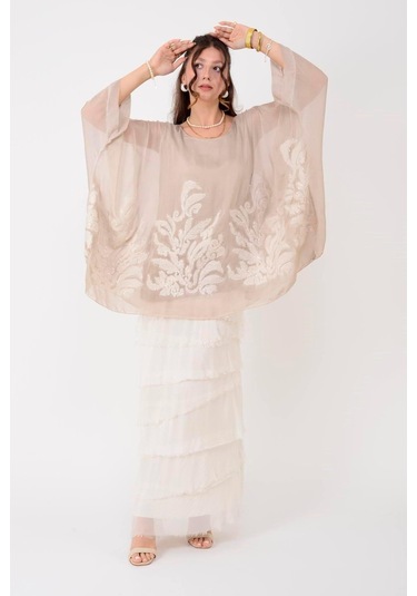 İtalyan 2 Beden Ince Gösteren Kat Kat Ipek Etek & Straplez Elbise Krem