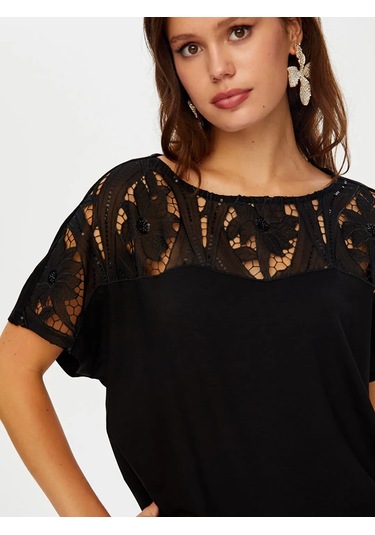Faik Sönmez Payetli Dantel Garnili Kayık Yaka Kadın Bluz W26blz027 Siyah