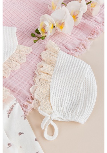 Çiçek Desenli Fistolu 5 Li Kız Bebek Hastane Çıkışı Bebek Takımı Çok Renkli