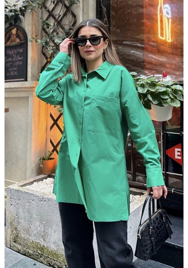 Kadın Yeşil Terikoton Kumaş, Yırtmaçlı, Rahat Uzun Gömlek Benetton