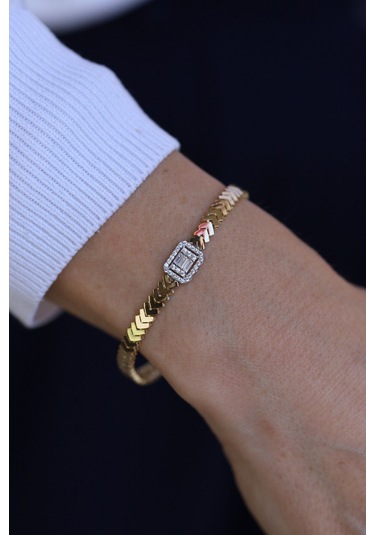 Yenigün Kuyumculuk 14 Ayar Altın Baget Taşlı Balık Sırtı Bileklik 5956 Sarı Altın