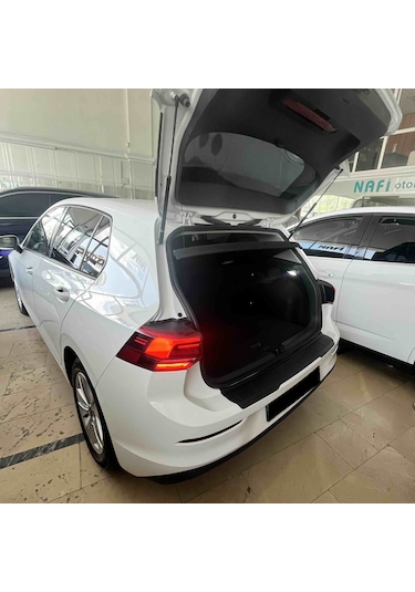 Volkswagen Golf 8 2021- Yılı Ve Sonrası Arka Tampon Eşiği Mat