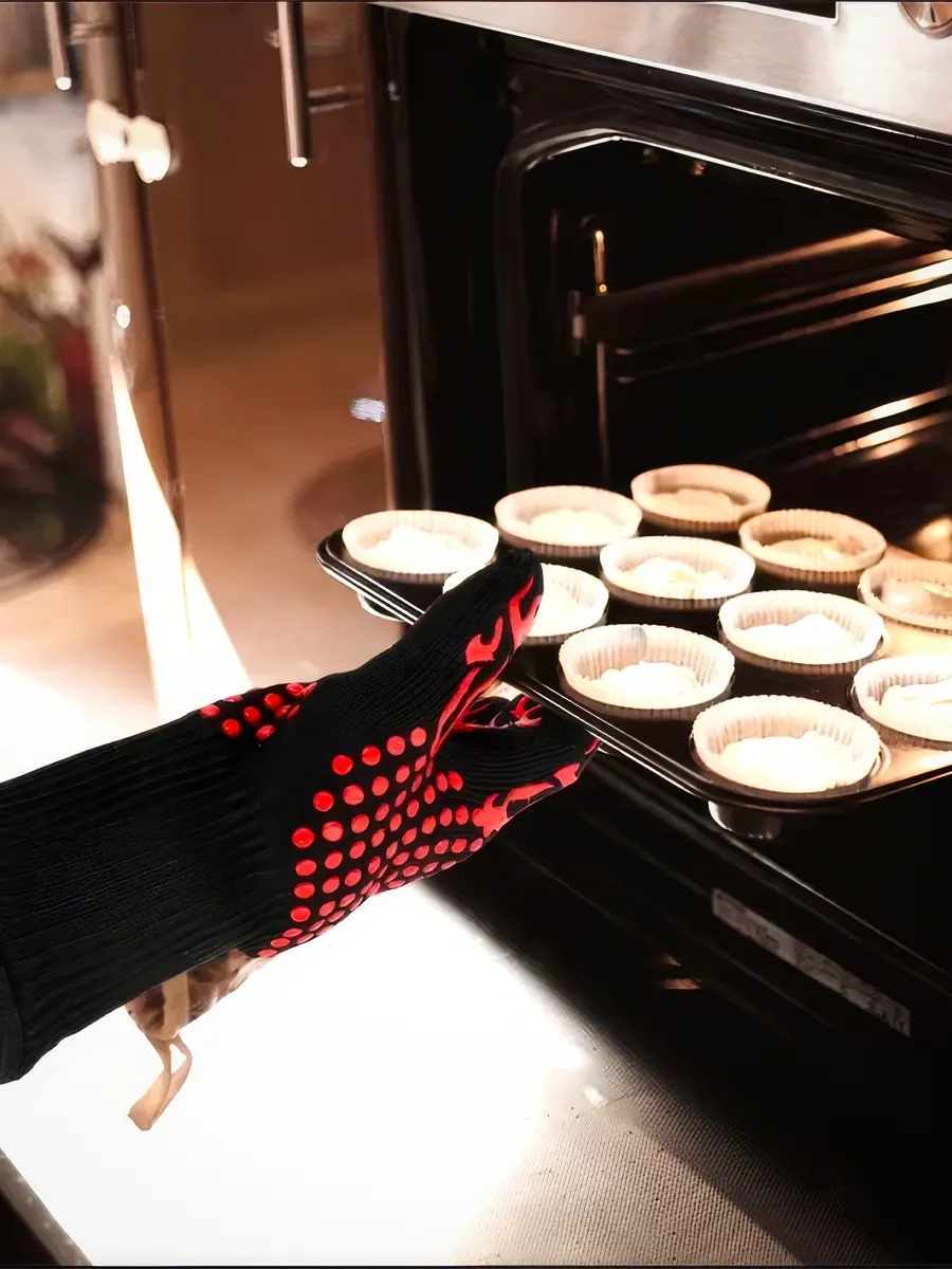 Urm Barbekü Ve Izgara İçin Ateşe Dayanıklı, Çift Katmanlı Eldivenler 144276881