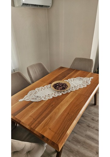 Kalp Desen Fransız Dantelli Keten Gardeya Lüks Runner