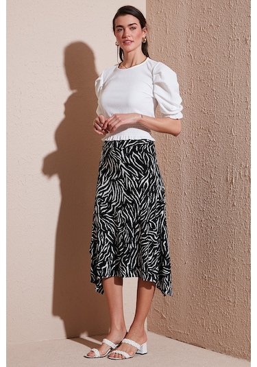 Lela Desenli Volanlı Midi Boy Bayan Etek 5869010 Zebra