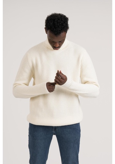 Regular Kesim Kalın Örgülü Yünlü Tam Balıkçı Triko Kazak Krem