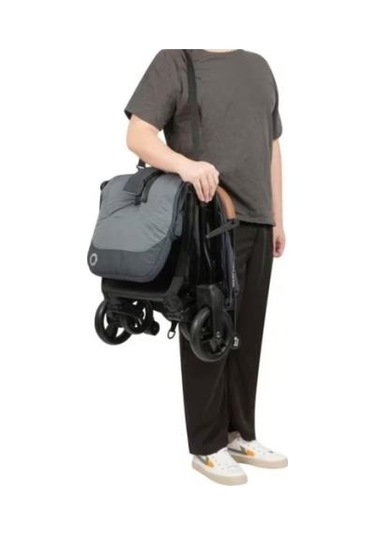 Maxi Cosi Eva Otomatik Katlanan Kompakt Bebek Arabası Essential Graphite