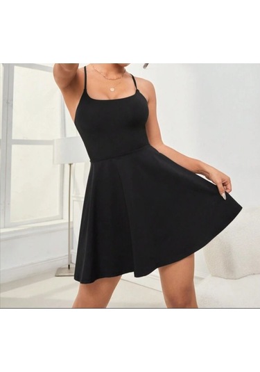 Siyah Kloş Etekli Sırt Dekolteli Mini Elbise Siyah