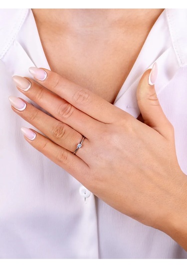 Torgovyj Dom Uvelir Holding 925 Ayar Gümüş Taşlı Nazik Nişan Yüzüğü 322341907 Gri