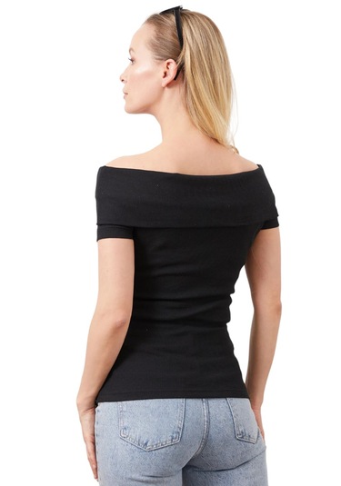 Modonna Yaka Kısa Kol Bluz