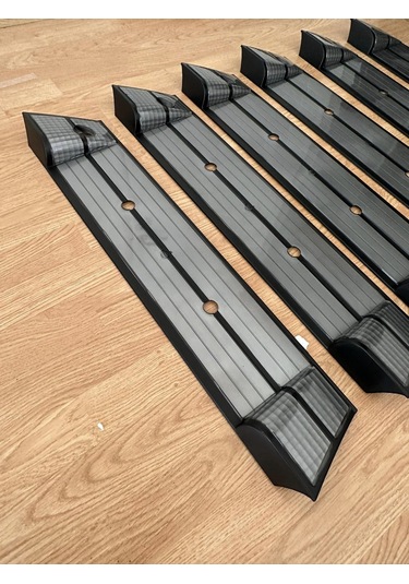 Bmw 5 Serisi E34 Arka Plakalik Reflektör Füme