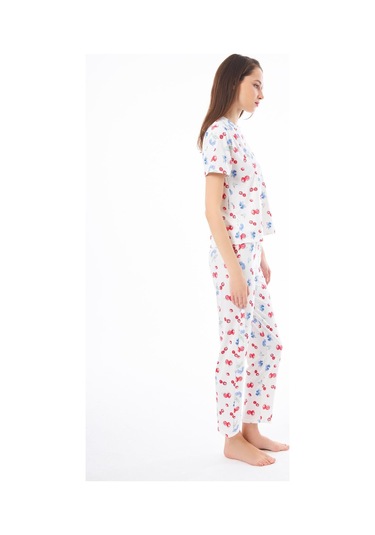 Premium Kadın Pijama Takımı Meyve Desenli Yumuşak Dokulu Kısa Kollu Bisiklet Yaka Krem