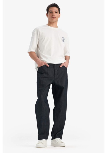 DeFacto %100 Pamuk Straight Fit Yüksek Bel Geniş Paça Jean Pantolon E9339AX25SPNM34 DeFacto %100 Pamuk Straight Fit Yüksek Bel Geniş Paça Jean Pantolon E9339AX25SPNM34