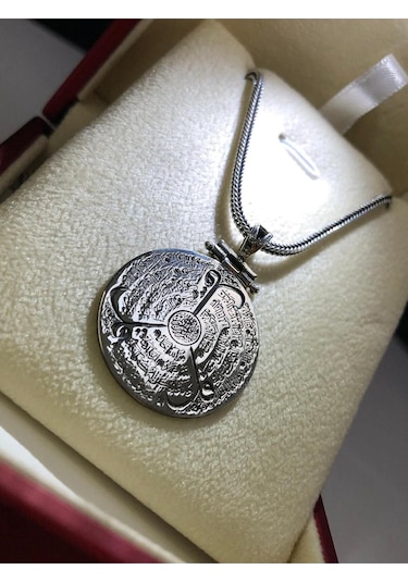 İhlas Felâk Nas Süresi Kazıma 925 Gümüş Işıklı Kutuda Sevgiliye Eşe Anneye Kolye