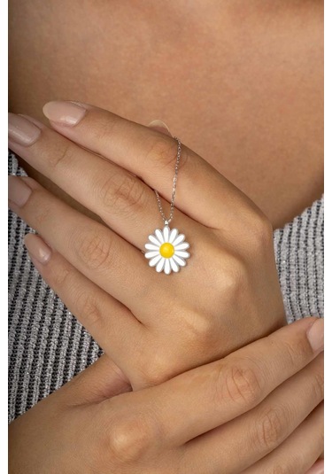 Gümüş Pazarım Beyaz Altın Kaplama 925 Ayar Gümüş Papatya Kadın Kolye Altın - Gümüş