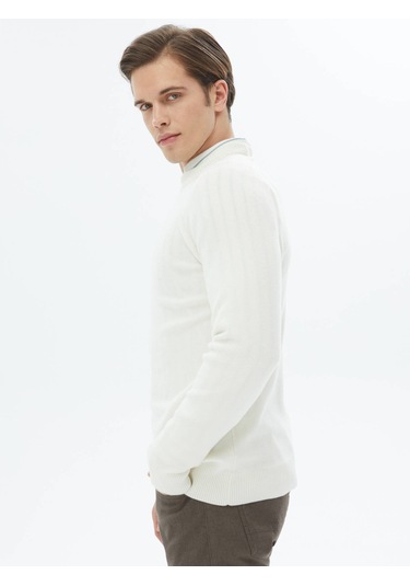 Kip Ekru Bisiklet Yaka Desenli Triko Çok Renkli