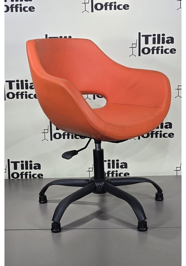 Monaco Çalışma Kesim Kuaför Koltuğu Yonca Sabit Siyah Ayak Turuncu