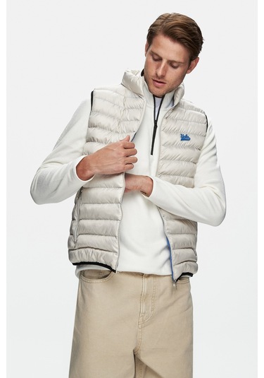 Blume Bej Fermuarlı Ve Cepli Polyester Standard Fit Erkek Yelek Bej