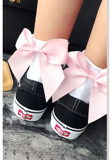 Heleni Kadın Bambu Pembe Fiyonklu Beyaz Soket Çorap Beyaz