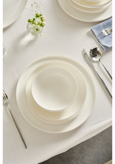 Karaca  Red Carpet Collection Stream Bone Merope 53 Parça 12 Kişilik Yemek Takımı Platin