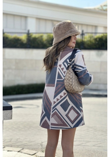 Kadın Kahve Desenli Astarlı, Kruvaze Ceket Yaka, Tek Düğme, Rahat Kalıp, Fitilli Kaşe Kumaş Kaban Kahve Kadın Kahve Desenli Astarlı, Kruvaze Ceket Yaka, Tek Düğme, Rahat Kalıp, Fitilli Kaşe Kumaş Kaban Kahve