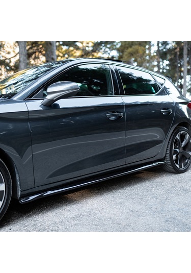 Cupra Leon Seat Leon Mk4 2020-2026 Marşpiyel Ek Seti 2 Parça Piano Black