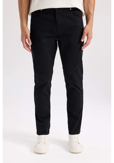 DeFacto Yazlık Gabardin Chino Kanvas Pantolon Slim Fit Dar Kesim Dar Paça Cepli B2089AX25SPBK81