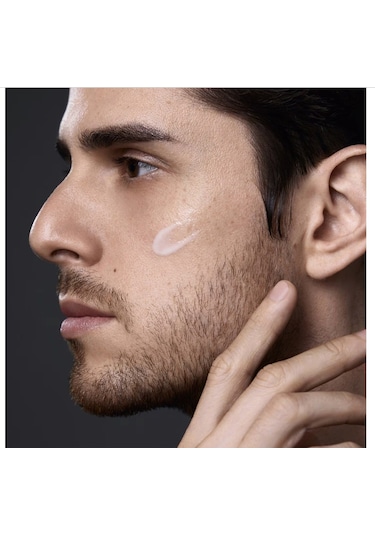 Shiseido Shiseido Men - Hafif, Yüksek Performanslı Nemlendirici 70 Ml