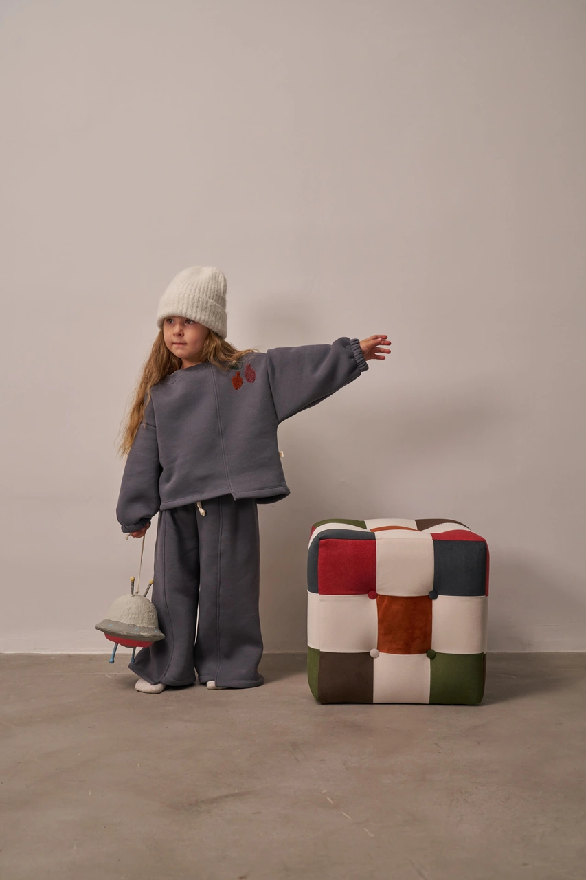 Gri Omuz Nakışlı Asimetrik Detaylı Alt Üst Takım Gri