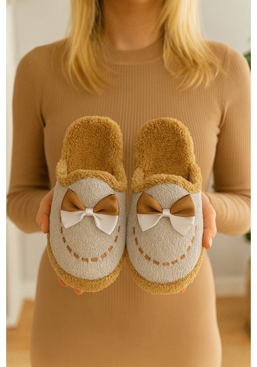 Golden Fiyonklu Kapalı Kadın Ev Terliği Günlük Rahat Kışlık Terlik Gri