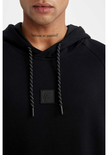 DeFactoFit Standart Fit Cepli Kapüşonlu Sporcu Sweatshirt D0926AX24AUBK81