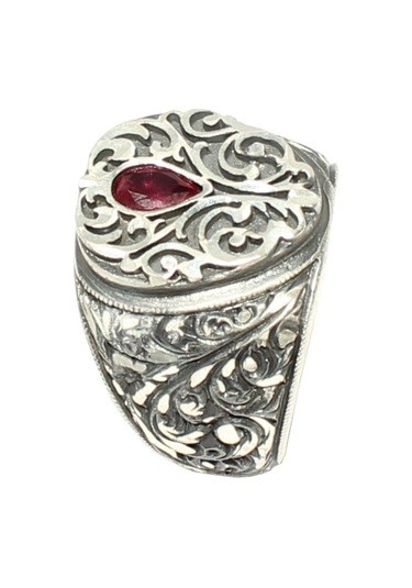 925 Ayar Gümüş Damla Şekilli Zirkon Yakut Taşlı Yüzük