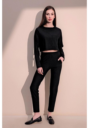 Kadın Siyah Kendinden Dokulu Cepli Crop Sweatshirt, Salaş Kesim Siyah