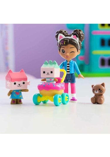 Spm-6069425 Friends Figure Pack Kitty Care