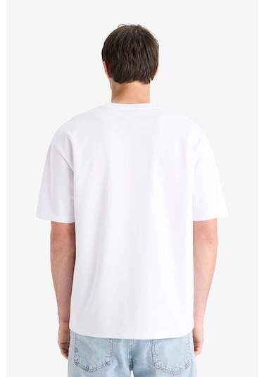 Defacto Oversize Geniş Kalıp Bisiklet Yaka Kısa Kollu Basic Düz Ağır Kumaş Tişört X3926az26spwt34 Beyaz-wt34 Defacto Oversize Geniş Kalıp Bisiklet Yaka Kısa Kollu Basic Düz Ağır Kumaş Tişört X3926az26spwt34 Beyaz-wt34