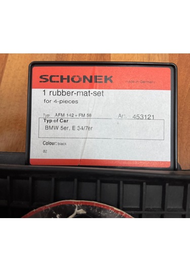 Bmw E32 E34 Schonek Paspas Takımı Siyah