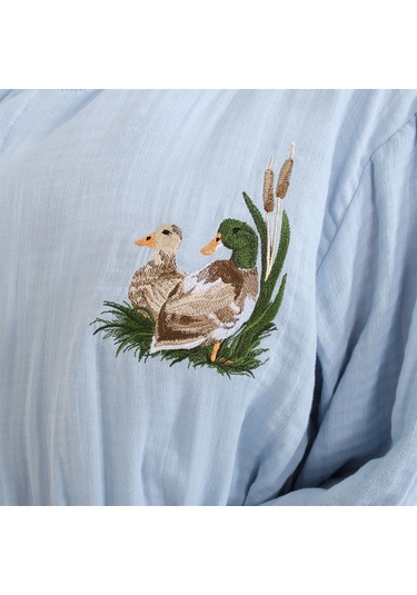 Ördek Nakışlı Kısa Kapüşonlu Müslin Kadın Bornoz-Mavi