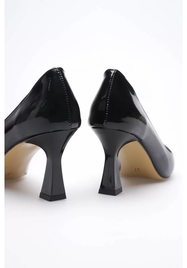 Trendella Siyah Rugan Topuklu Kadın Stiletto Tr20ms02e