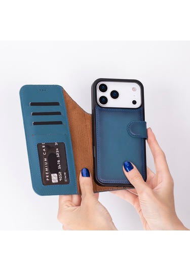 Bloomcase Magic Wallet Midnight Blue iPhone Uyumlu 17 Pro 6.3" Hakiki Deri Çıkarılabilir Cüzdanlı Telefon Kılıfı Mavi