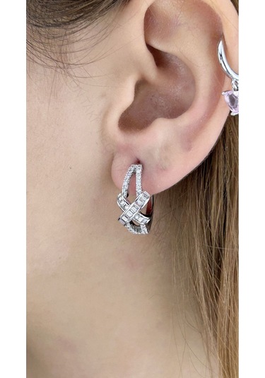 Zirkon Taşlı, Çapraz Model Çelik Küpe 626, Gümüş Renk Gümüş